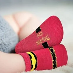 DC Comics Baby Boys’ And Girls’ Socks, Infant Socks Ages 0-24 Months